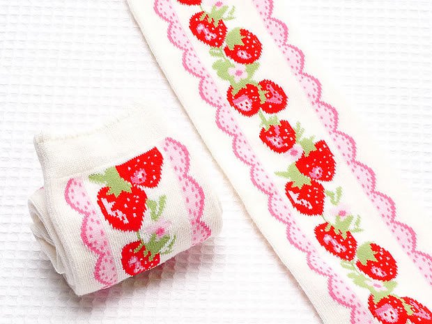 Secret Shop Sweet Lolita Strawberry Scoks